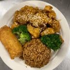 Best Sesame Chicken Combination in Providence, RI